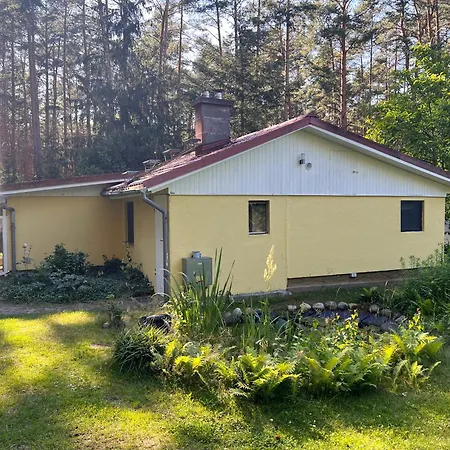 بيت للعطل Im Wald Borkwalde